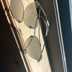 Like new, men’s Gucci aviator sunglasses GG503S, interlocking G logo